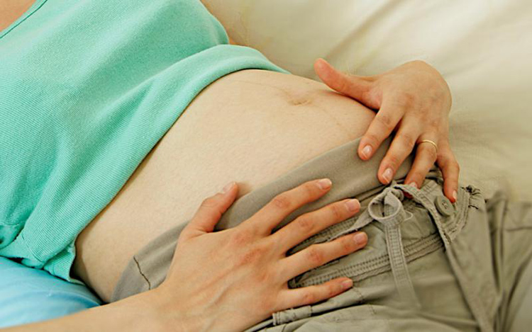Hamileliğin İlk Haftakarında Kasık Ağrısı ile Kanama Olur Mu? - Novafertil